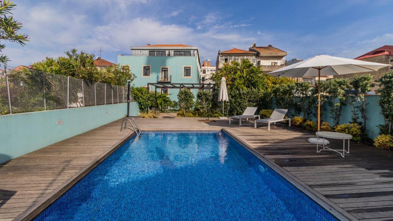 Central Studio W/ Pool, Ac & Patio By Lovelystay Porto Bagian luar foto